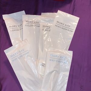 Mary Kay bottle pumps